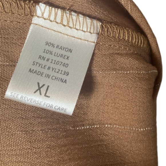 YUNI taupe coral button up shirt silver strip // XL - Picture 6 of 6